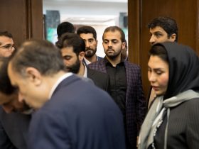 میترا استاد