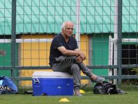 سرمربی پیشین تیم استقلال